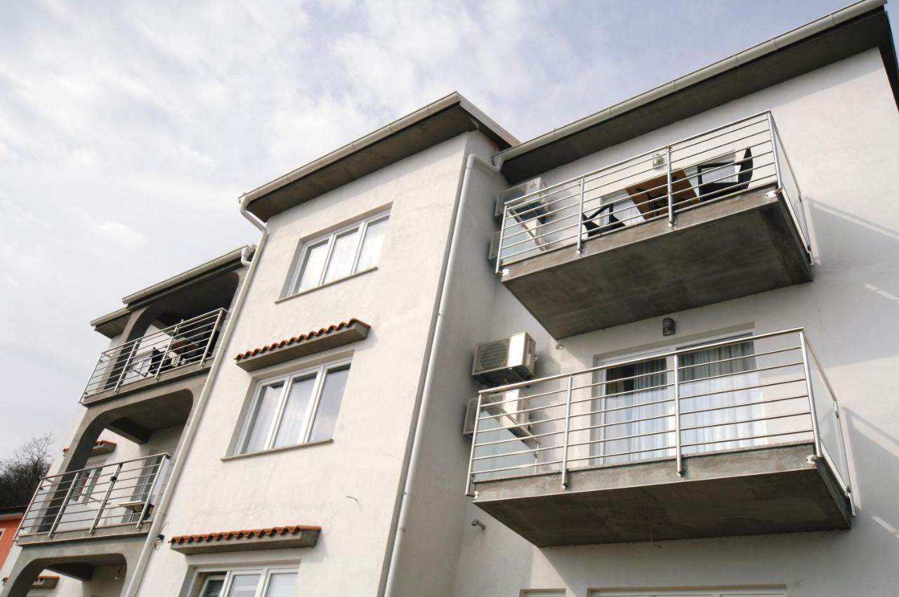 Haus Zora Ferienwohnung 7 Moscenice Exteriör bild