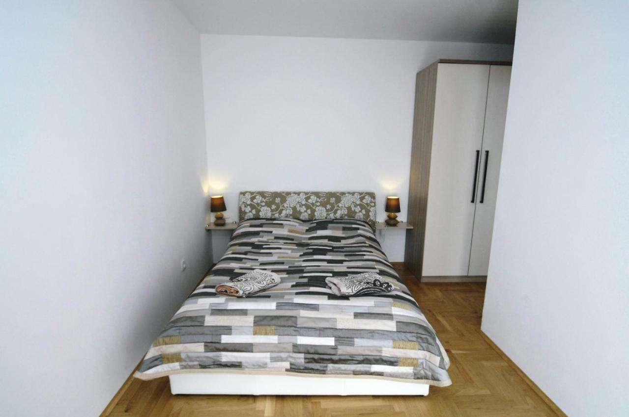 Haus Zora Ferienwohnung 7 Moscenice Exteriör bild